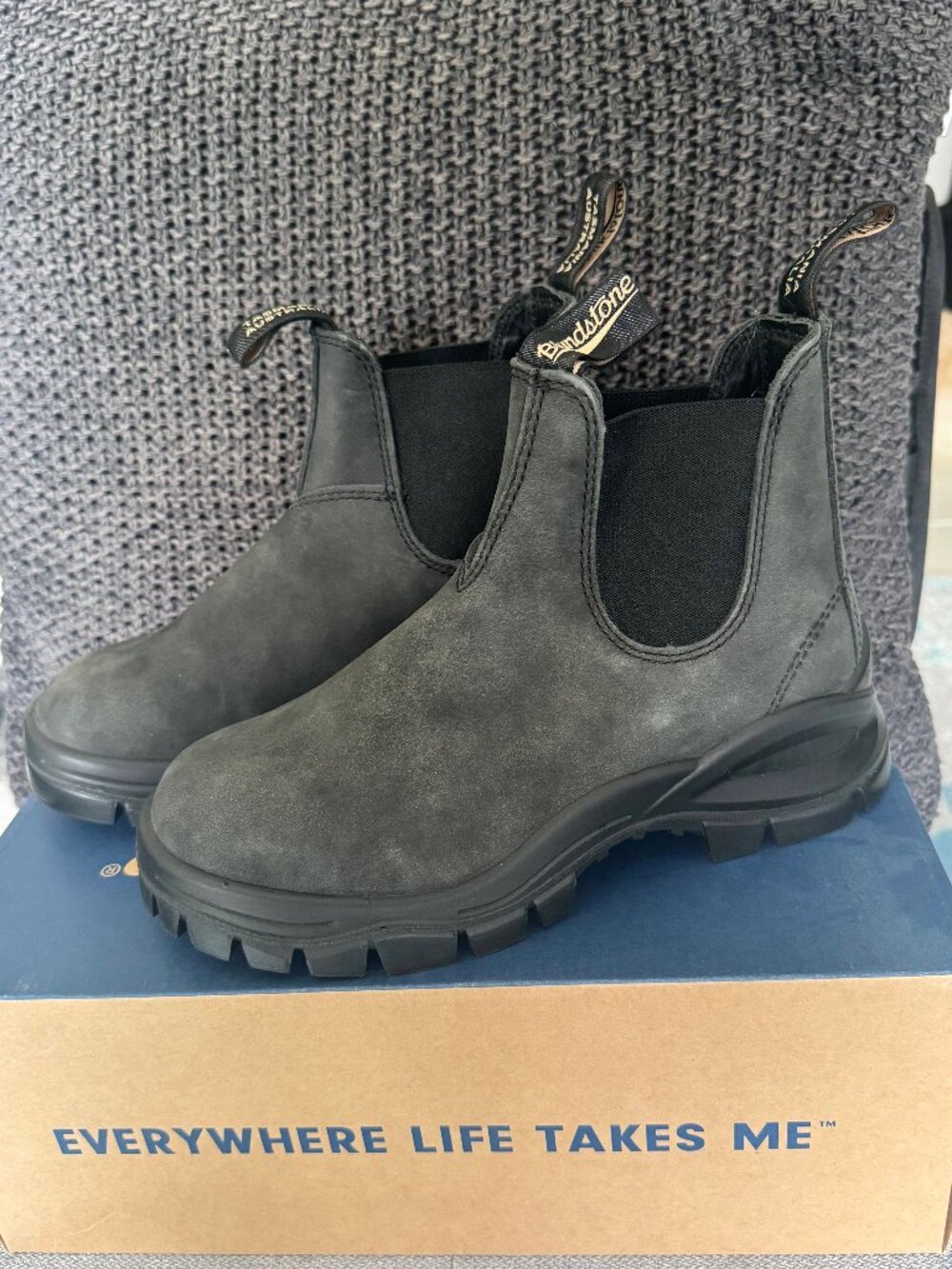 !NEW! Blundstone - Lugs Boots (2238 Rustic Black - 4.5) *Discontinued